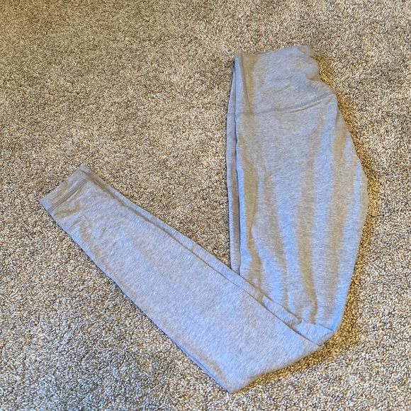 Grey Lululemon luon leggings - Picture 1 of 5